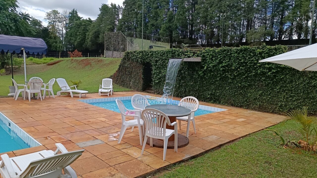 Casa para aluguel de temporada em Araçoiaba da Serra (Jundiaquara)