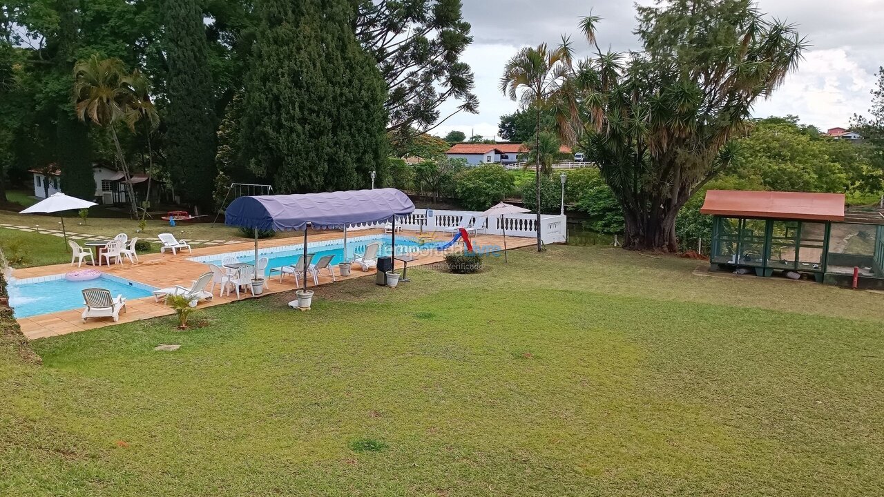 Casa para aluguel de temporada em Araçoiaba da Serra (Jundiaquara)