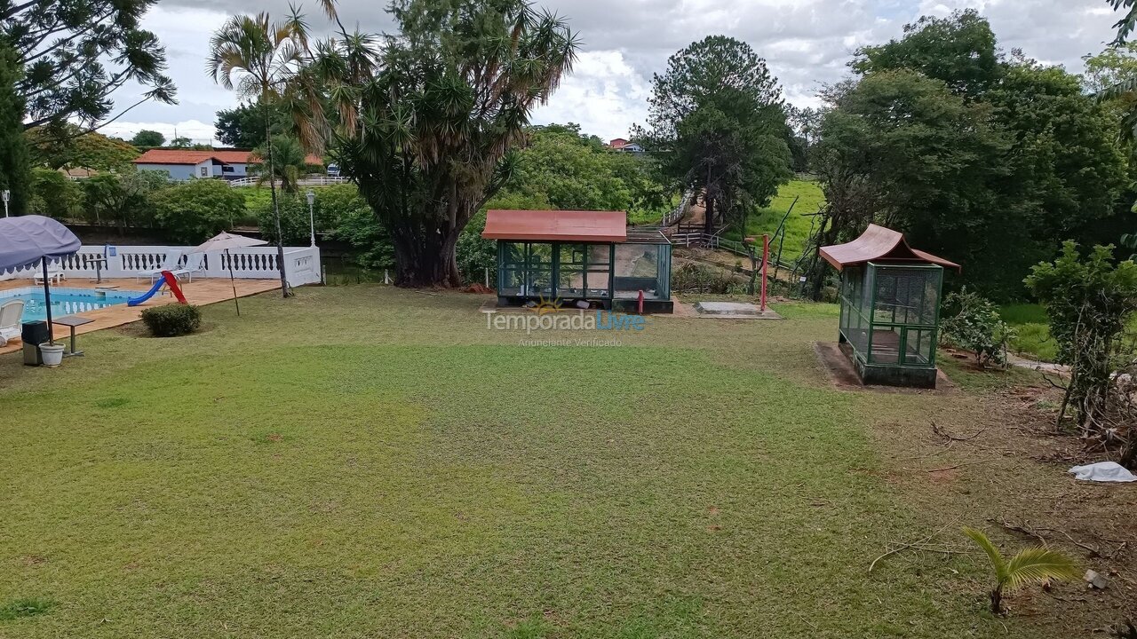 Casa para aluguel de temporada em Araçoiaba da Serra (Jundiaquara)