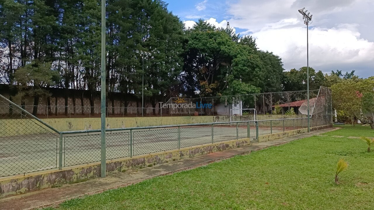 Casa para aluguel de temporada em Araçoiaba da Serra (Jundiaquara)