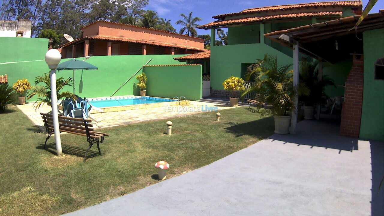 Casa para alquiler de vacaciones em Araruama (Próximo Ao Centro)