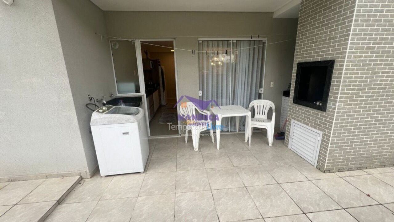 Apartamento para aluguel de temporada em Bombinhas (Praia de Bombinhas)