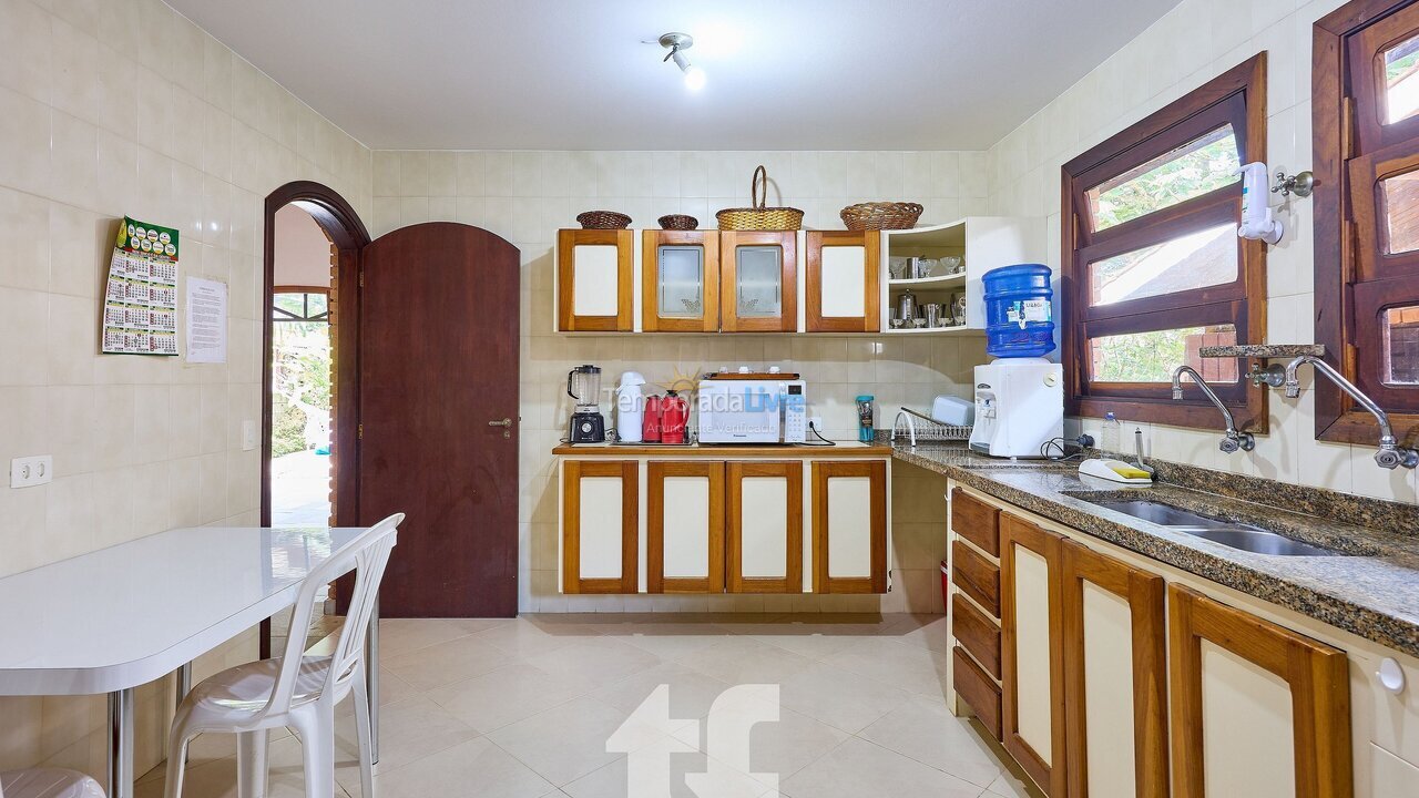 Apartment for vacation rental in Ubatuba (Praia do Lázaro)