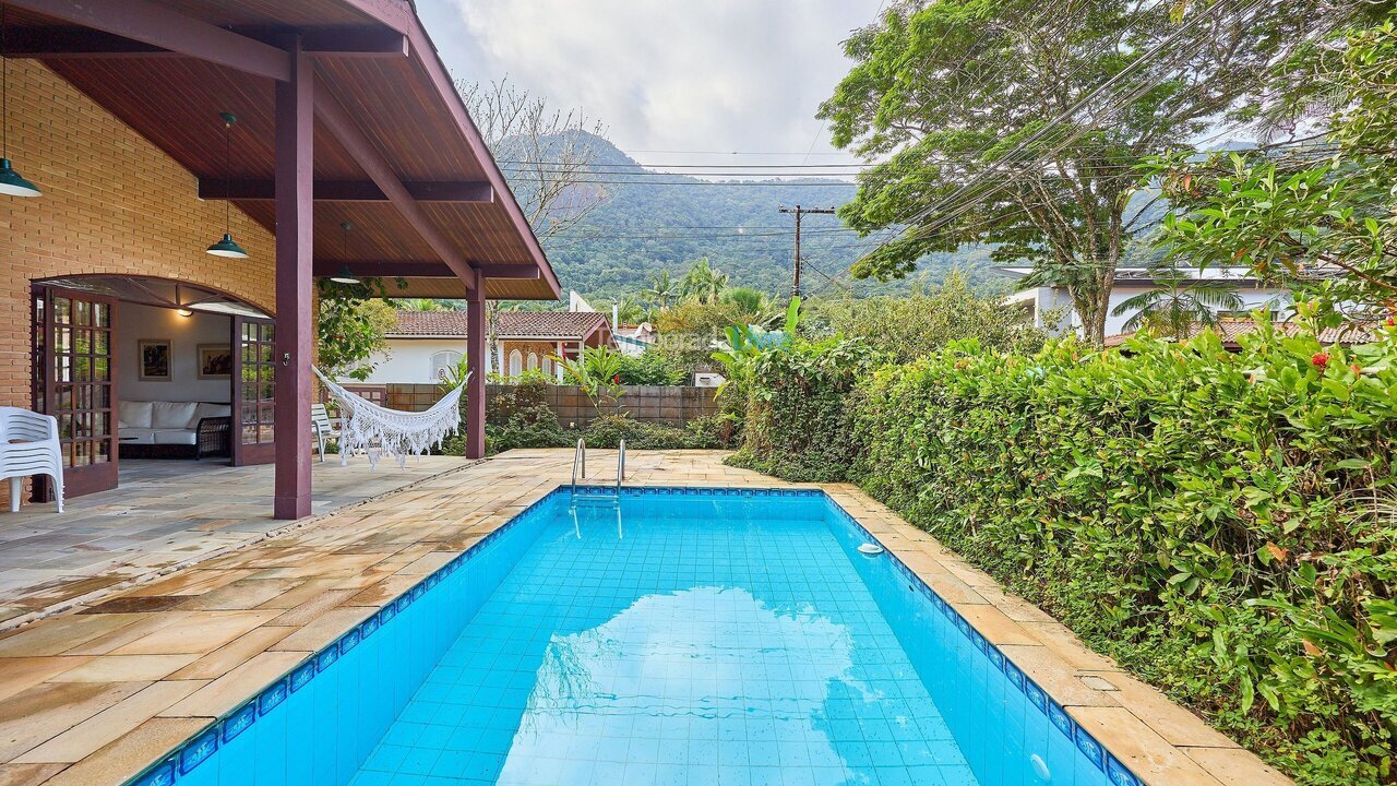 Apartment for vacation rental in Ubatuba (Praia do Lázaro)