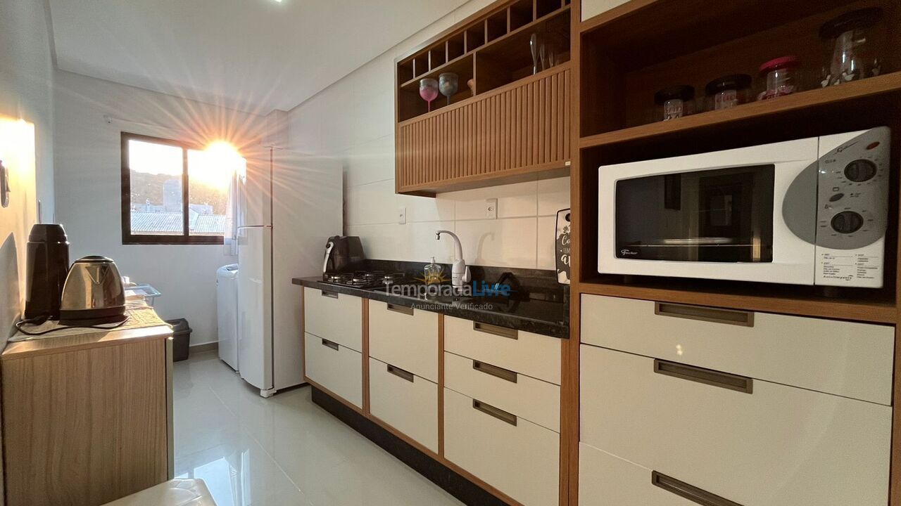 Apartamento para aluguel de temporada em Florianopolis (Praia dos Ingleses)