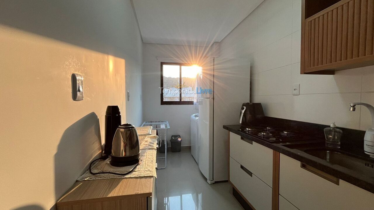 Apartamento para aluguel de temporada em Florianopolis (Praia dos Ingleses)