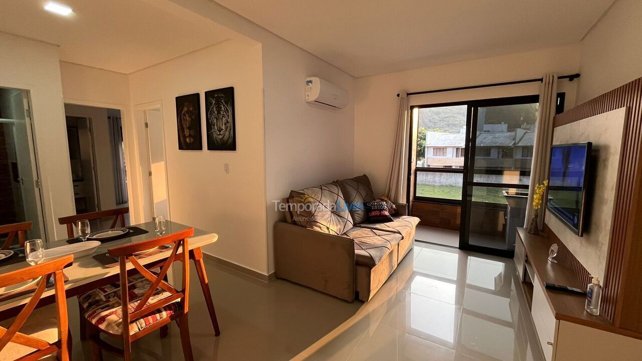 Apartamento para aluguel de temporada em Florianopolis (Praia dos Ingleses)