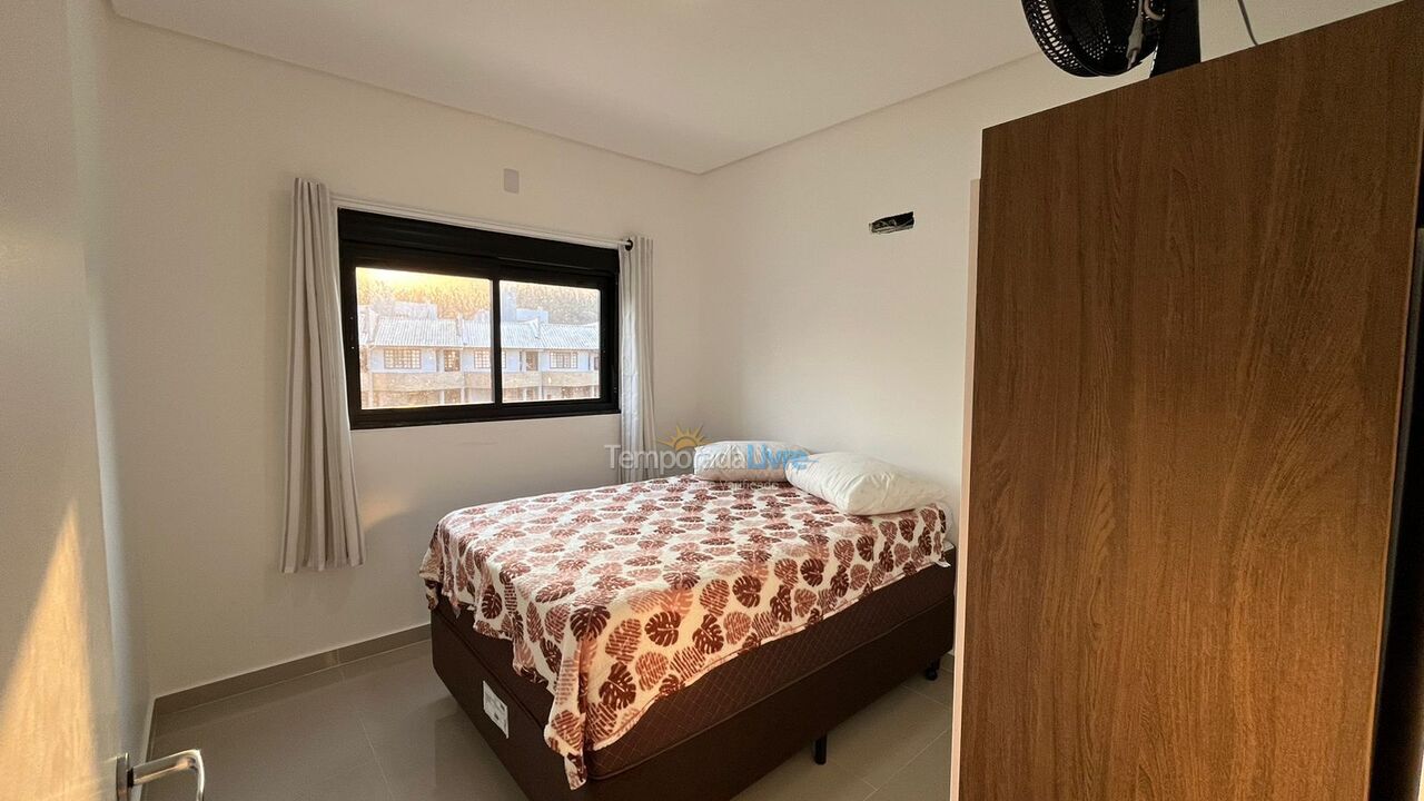 Apartamento para aluguel de temporada em Florianopolis (Praia dos Ingleses)