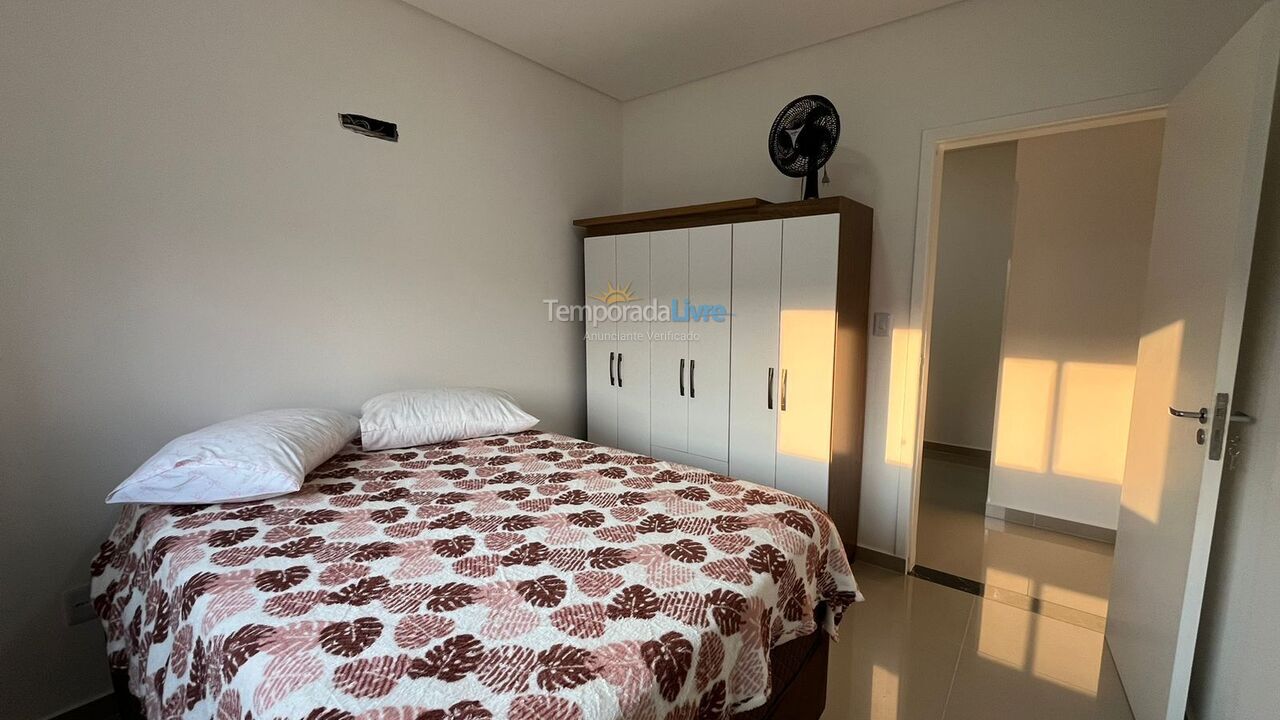 Apartamento para aluguel de temporada em Florianopolis (Praia dos Ingleses)