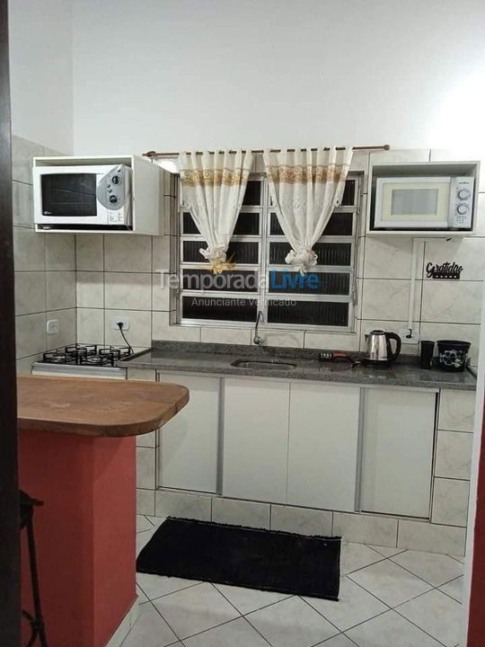 Apartamento para aluguel de temporada em Bombinhas (Praia de Bombas)