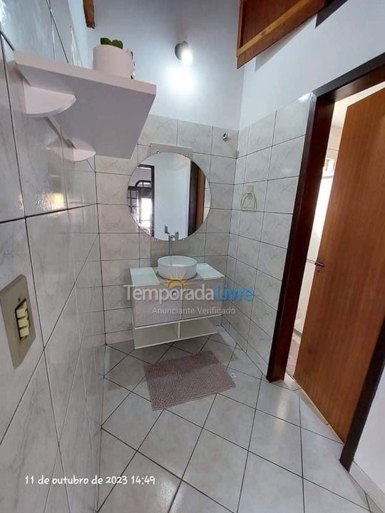 Apartamento para aluguel de temporada em Bombinhas (Praia de Bombas)