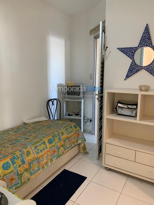 Apartamento para aluguel de temporada em Guarujá (Pitangueiras)