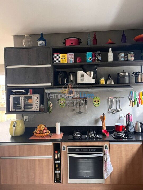 Apartamento para alquiler de vacaciones em Itapema (Meia Praia)