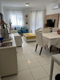 RIVIERA: Cerca de la playa y del centro comercial, Suite 2Dormitorios, Aire, 2Gr, 8Casas, M3