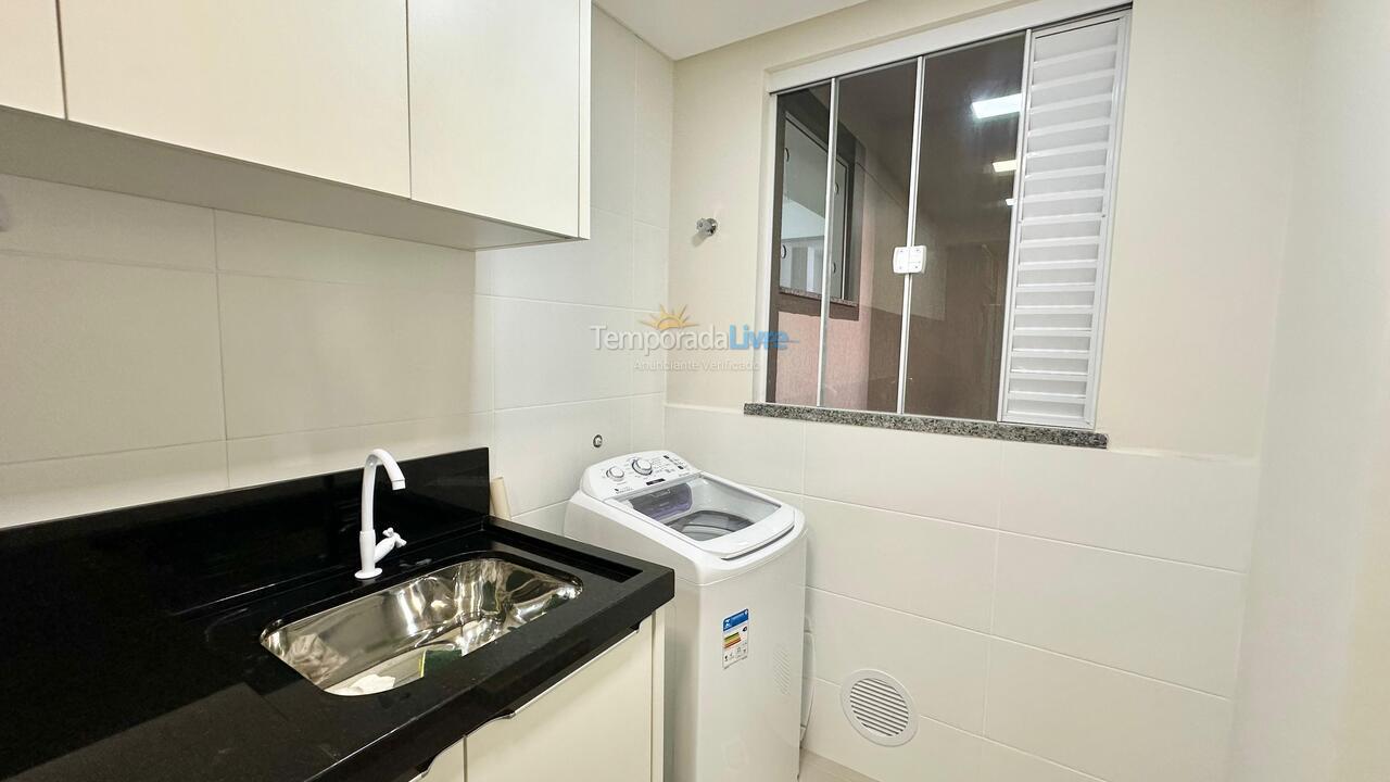 Apartment for vacation rental in Bombinhas (Praia de Bombas)