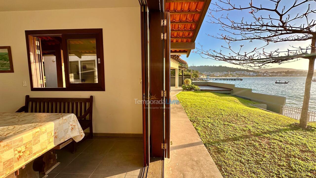 Casa para alquiler de vacaciones em Bombinhas (Praia de Bombinhas)