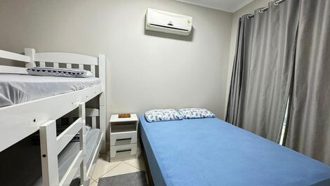 APARTAMENTO 02 DORMITÓRIOS NA PRAIA DE BOMBAS