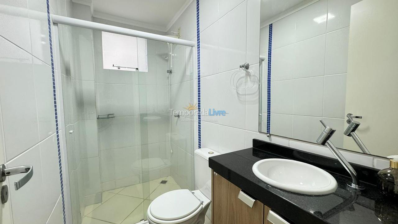Apartamento para aluguel de temporada em Bombinhas (Praia de Bombas)