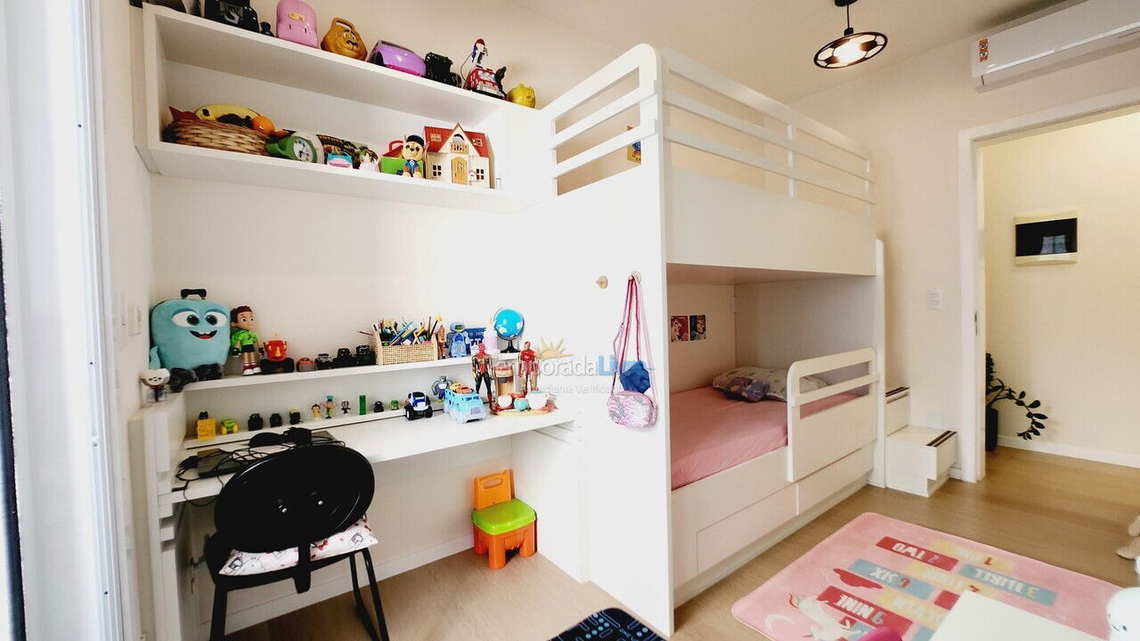 Apartamento para aluguel de temporada em Florianopolis (Jurerê Internacional)