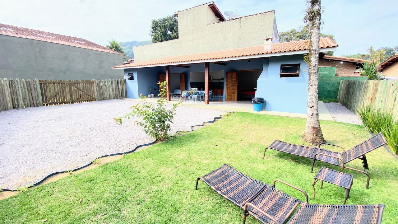 House for vacation rental in Ubatuba (Praia do Lázaro)