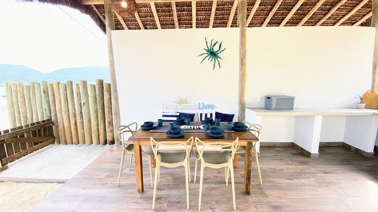 House for vacation rental in Ubatuba (Praia do Lázaro)