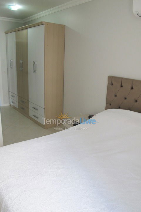 Apartamento para alquiler de vacaciones em Itapema (Meia Praia)