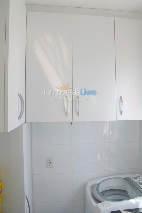 Apartamento para aluguel de temporada em Itapema (Meia Praia)