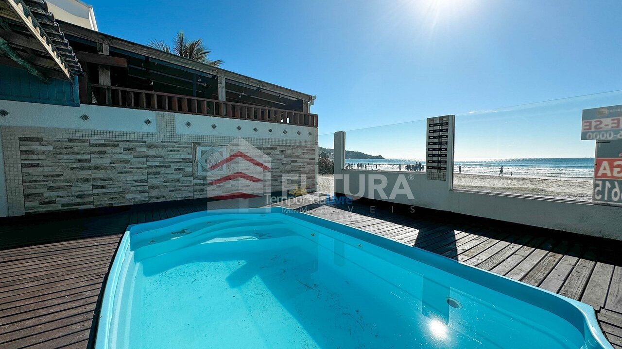 Casa para aluguel de temporada em Bombinhas (Praia de Bombinhas)