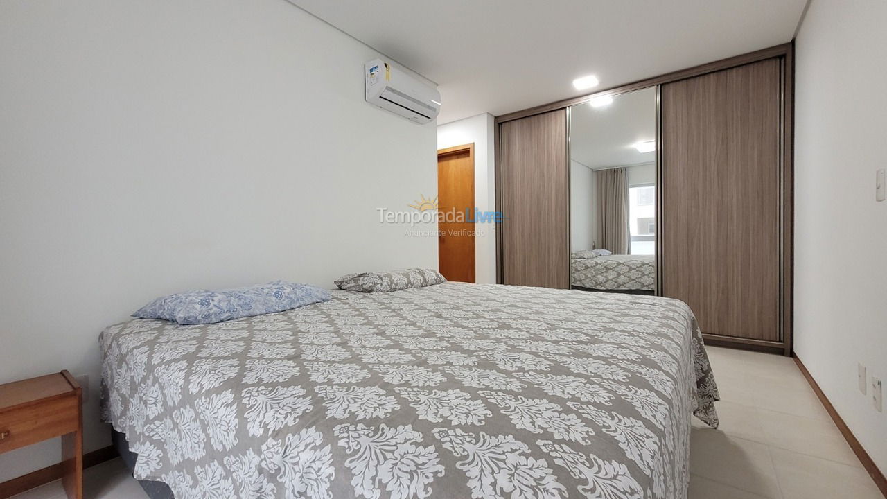 Apartamento para aluguel de temporada em Balneário Piçarras (Piçarras)