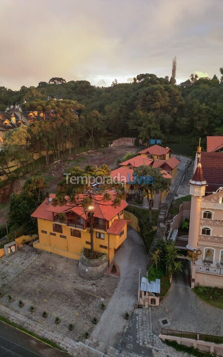 Apartamento para aluguel de temporada em Gramado (Centro)