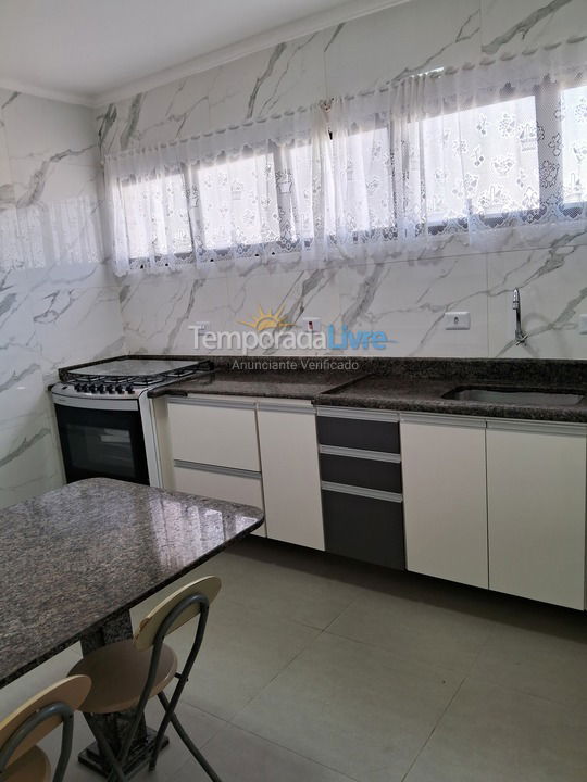 Apartamento para alquiler de vacaciones em Guarujá (Astúrias)