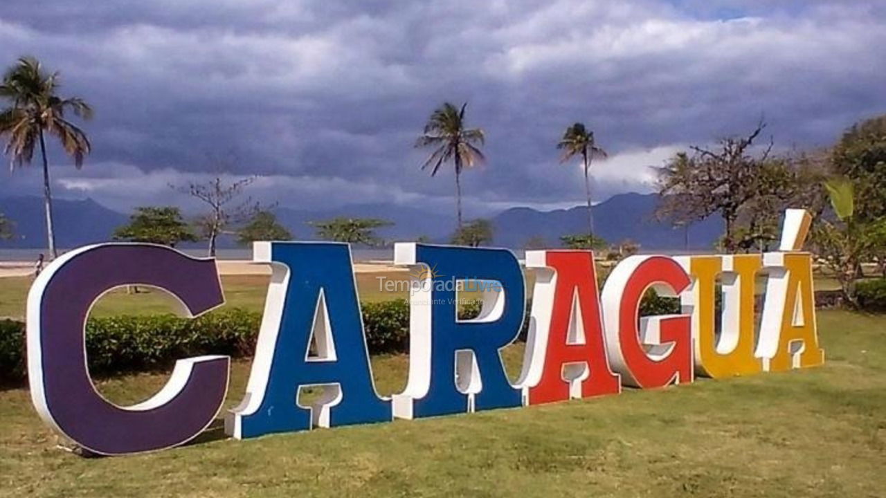 Casa para alquiler de vacaciones em Caraguatatuba (Praia das Palmeiras)