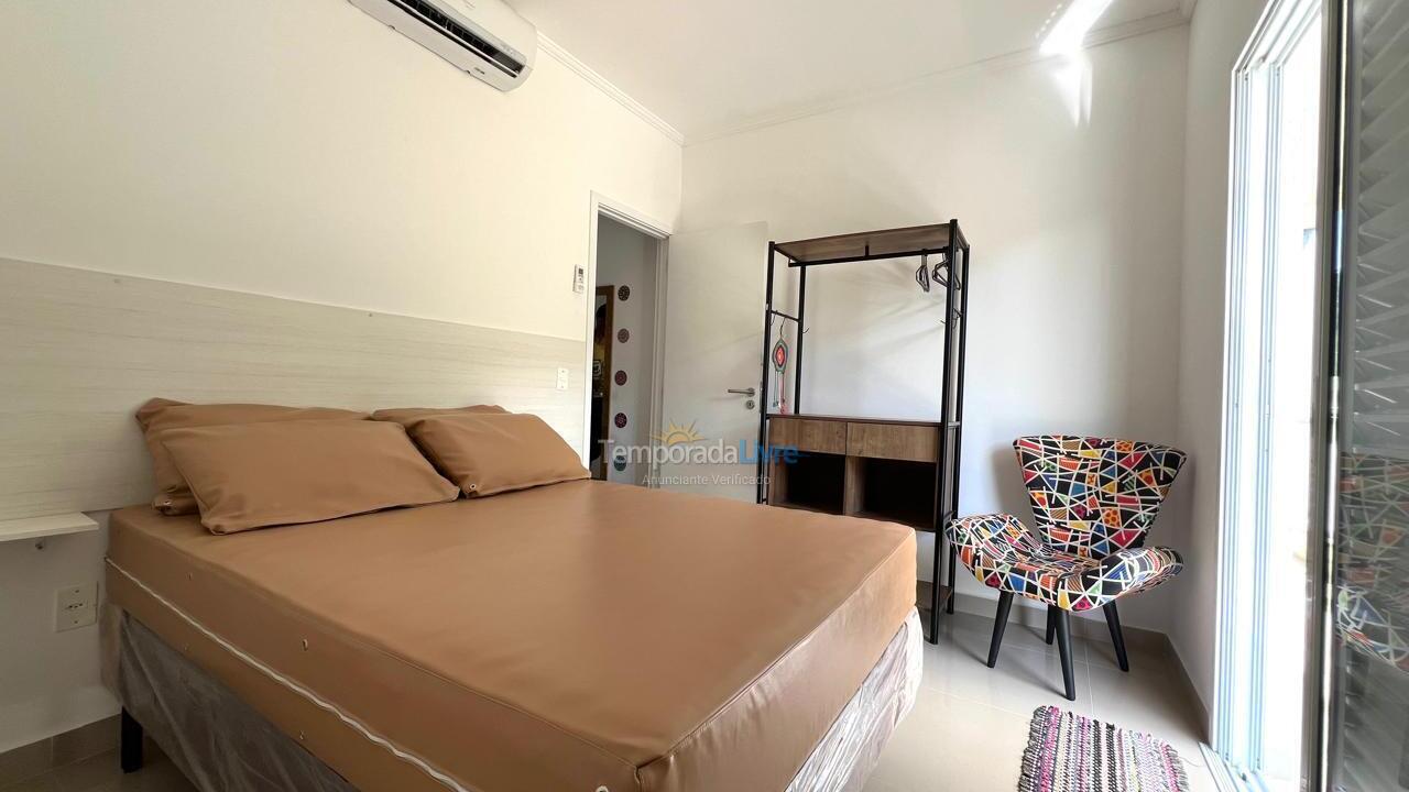 Apartamento para aluguel de temporada em Ubatuba (Praia Grande)