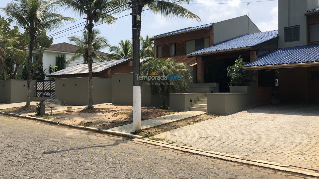 House for vacation rental in Guarujá (Jardim Acapulco)