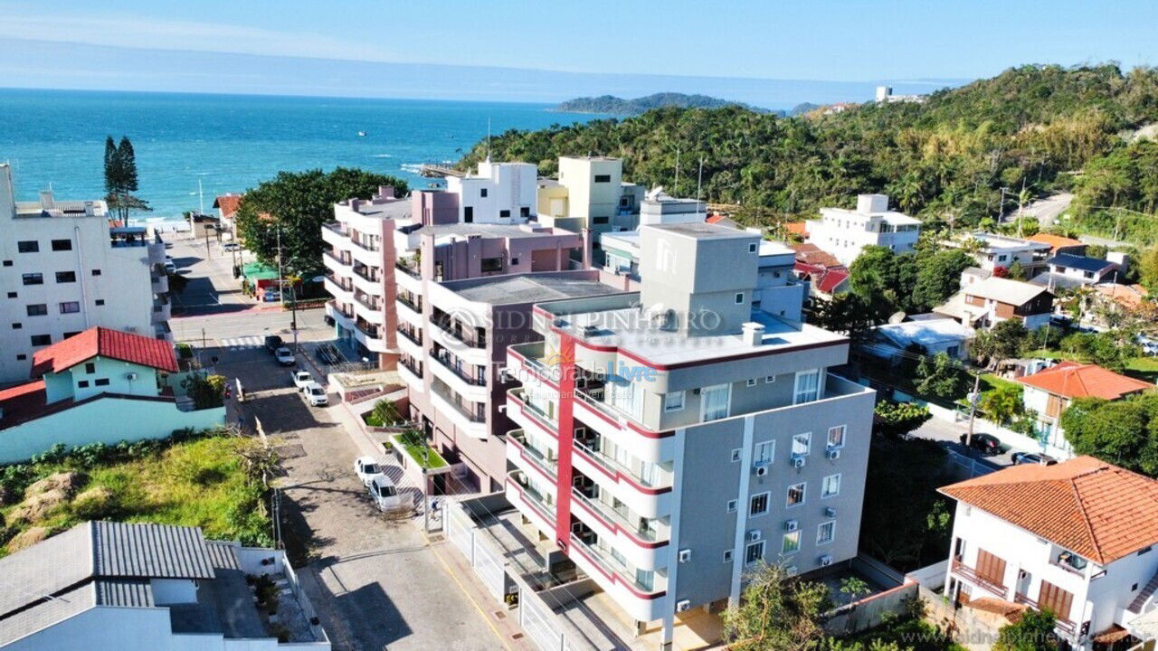 Apartment for vacation rental in Bombinhas (Praia de Bombas)