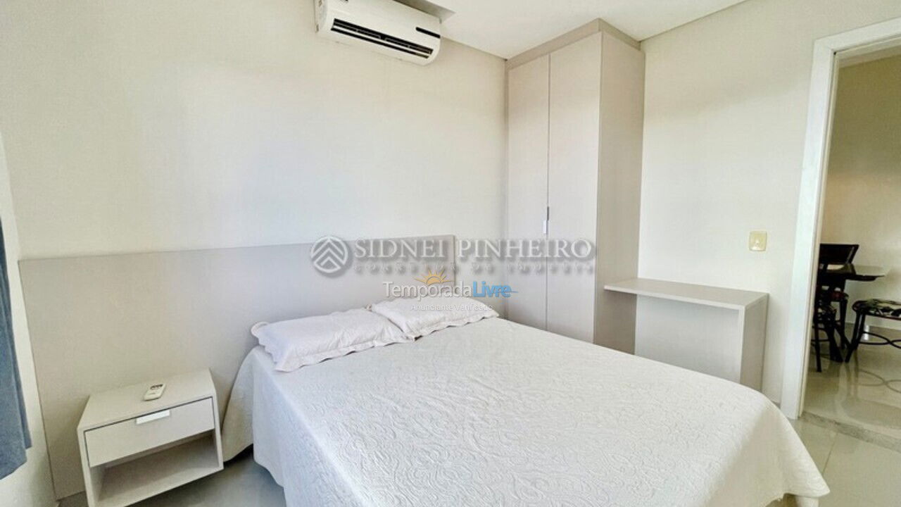 Apartment for vacation rental in Bombinhas (Praia de Bombas)