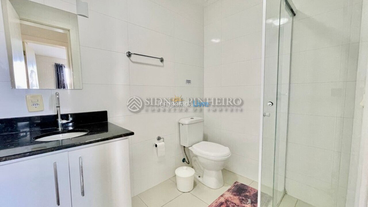 Apartment for vacation rental in Bombinhas (Praia de Bombas)