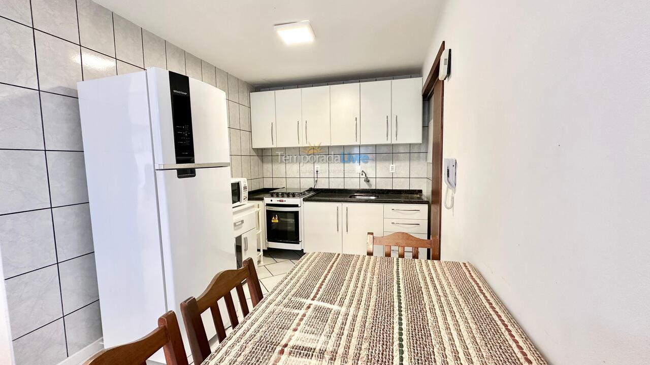 Apartamento para alquiler de vacaciones em Bombinhas (Praia de Bombas)