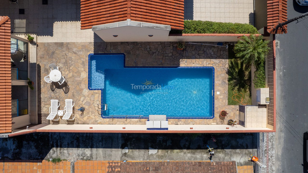 Casa para alquiler de vacaciones em Bombinhas (Praia de Bombas)