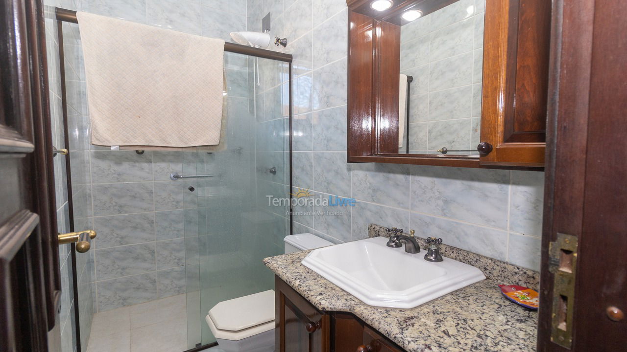 House for vacation rental in Bombinhas (Praia de Bombas)