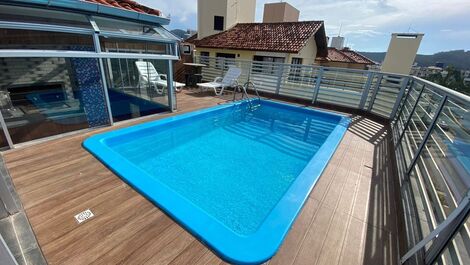 Excellent coverage pool and private barbecue - 257 mts