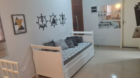 Apartamento en planta baja con zona gourmet privada cerca de la playa.