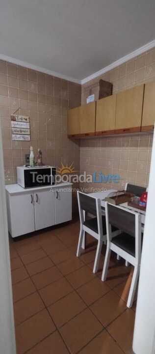 Apartamento para aluguel de temporada em Praia Grande (Guilhermina)