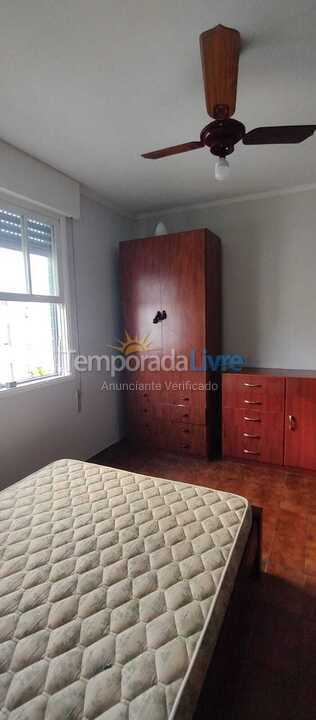 Apartamento para aluguel de temporada em Praia Grande (Guilhermina)