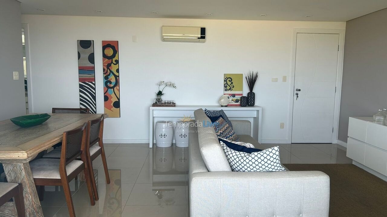 Apartamento para aluguel de temporada em Cabo Frio (Braga)