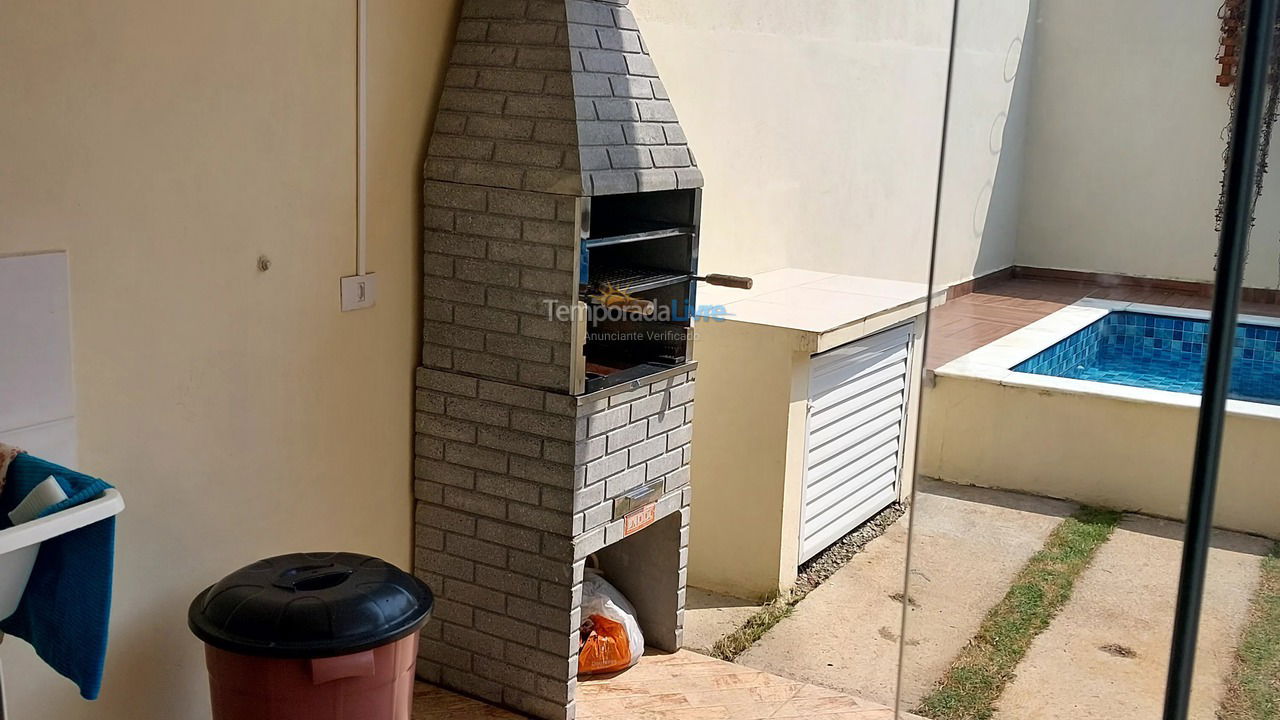 Casa para aluguel de temporada em Itanhaém (Bal Jequitibá)