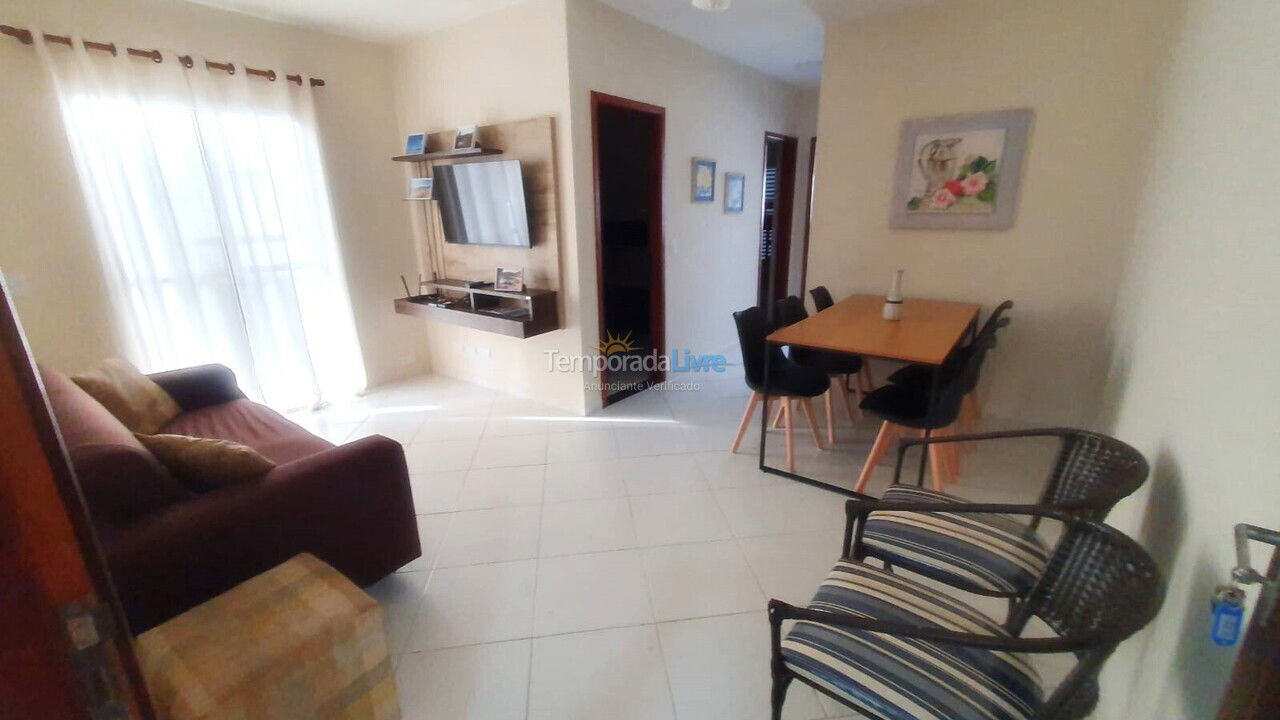 Apartamento para aluguel de temporada em Ubatuba (Praia das Toninhas)