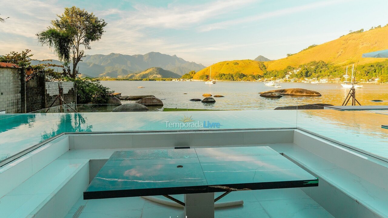 Casa para aluguel de temporada em Angra dos Reis (Cunhambebe)