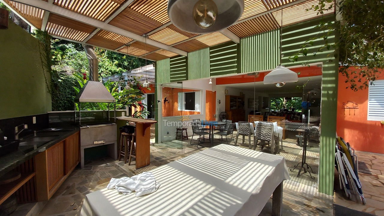 House for vacation rental in Ubatuba (Praia do Tenório)