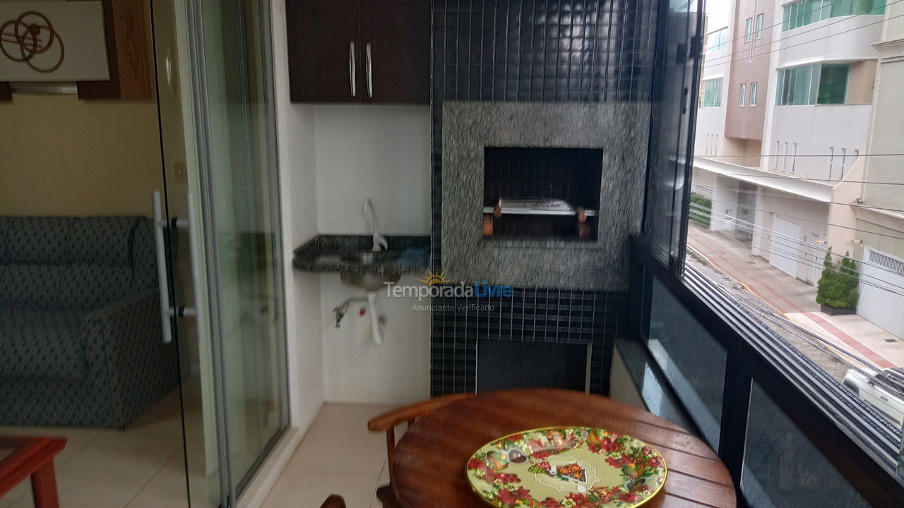 Casa para alquiler de vacaciones em Itapema (Meia Praia)